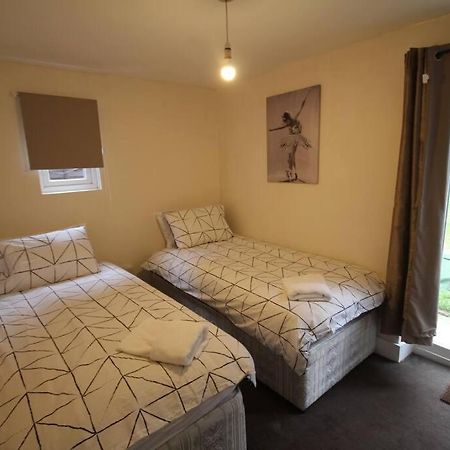 Willesden Lodge London Ngoại thất bức ảnh