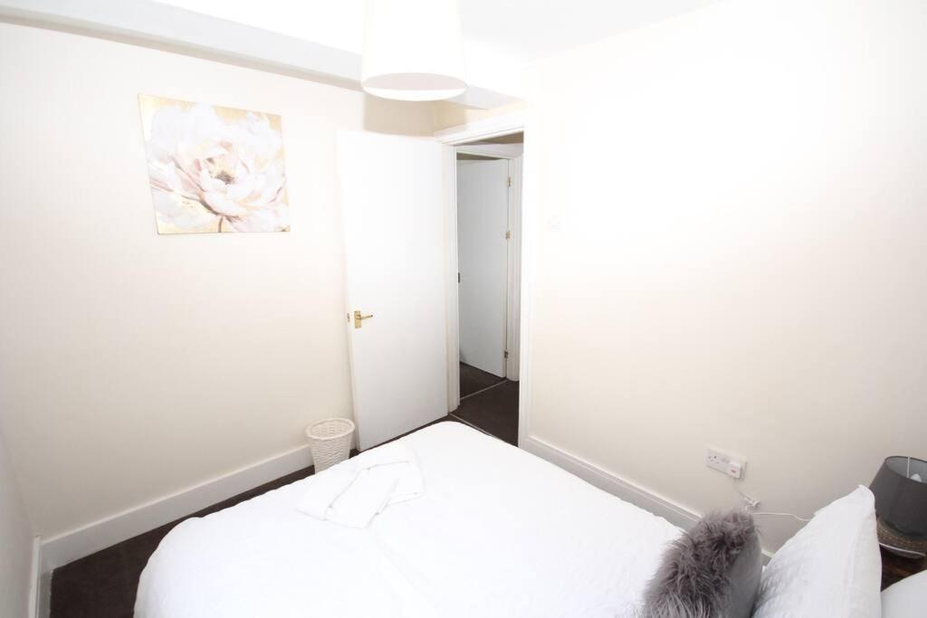 Willesden Lodge London Ngoại thất bức ảnh