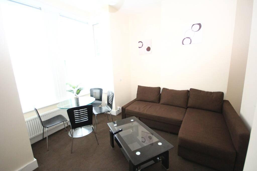Willesden Lodge London Ngoại thất bức ảnh
